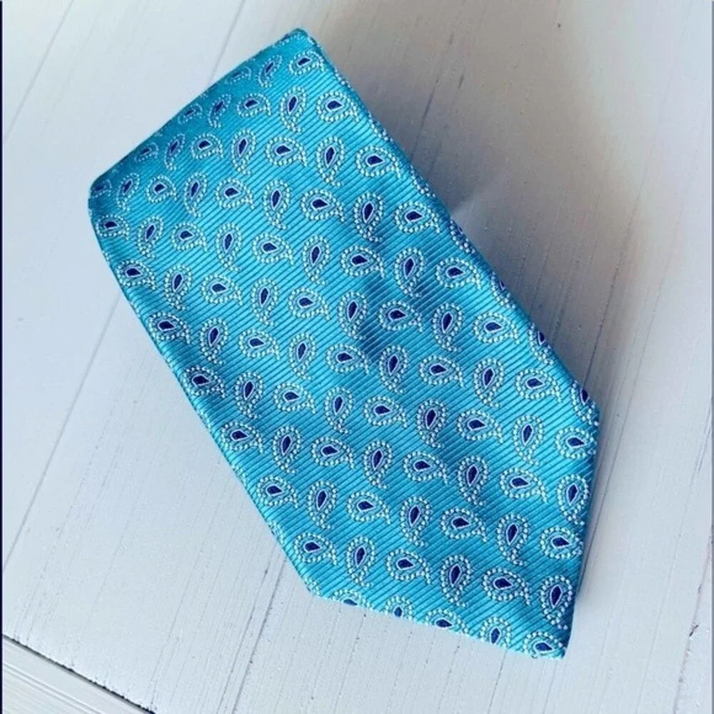 Brooks Brothers  “Tossed Pine“ Beautiful Imported Teal Silk Necktie Made In USA